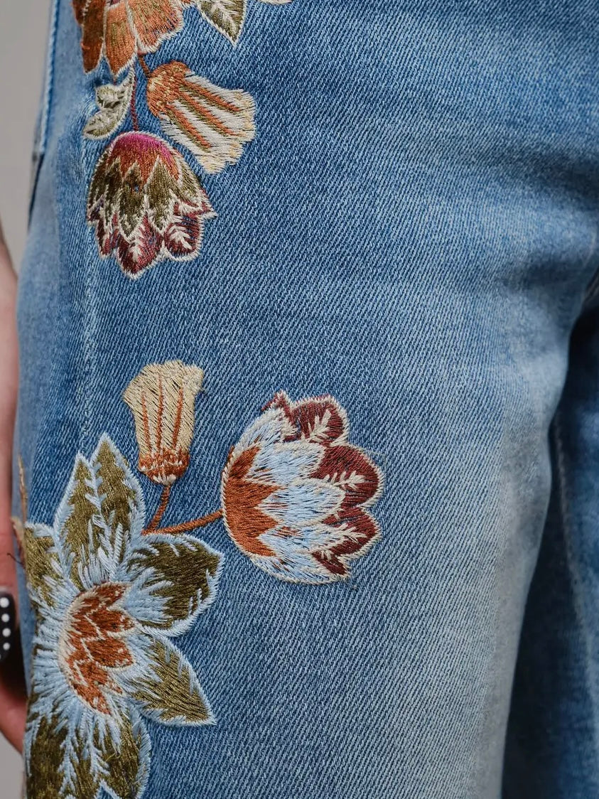 Flower Embroidery Flare Jeans